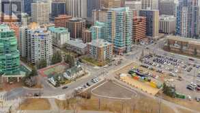 580, 310 8 Street SW Calgary