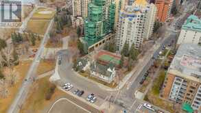 580, 310 8 Street SW Calgary