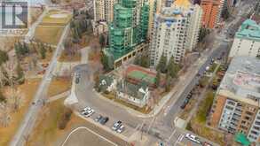 580, 310 8 Street SW Calgary