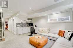 2557 21 Avenue SW Calgary