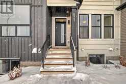 837 South Point Gate SW Airdrie