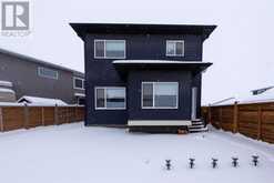 596 Chinook Gate Square Airdrie