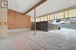 3903 Charleswood Drive NW Calgary