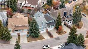 7 Stradwick Place SW Calgary