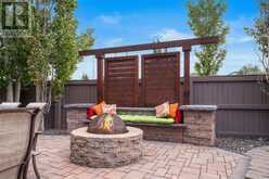 82 Everwillow Close SW Calgary