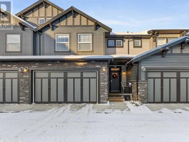 402, 110 Coopers Common SW Airdrie Alberta