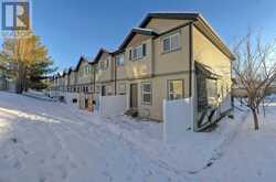 75, 105 Drake Landing Common Okotoks