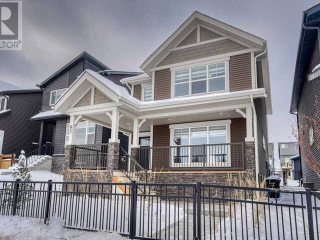 93 Edith Mews NW Calgary Alberta