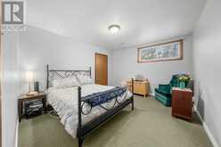 907 32 Avenue NW Calgary