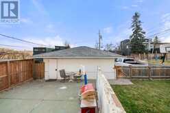 907 32 Avenue NW Calgary