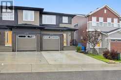 417 Carringvue Avenue NW Calgary