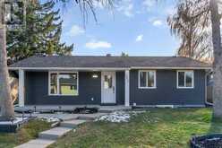 727 Hunterston Road NW Calgary