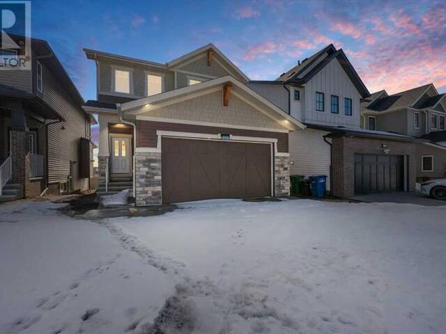 696 Reynolds Crescent SW Airdrie Alberta