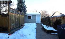 4417 Quentin Court SW Calgary