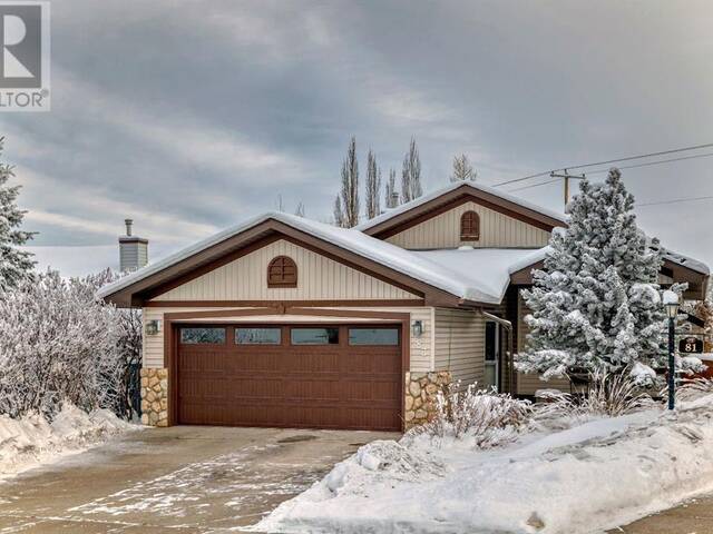 83 Sheep River Heights Okotoks Alberta