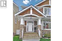 2193 Vimy Way SW Calgary