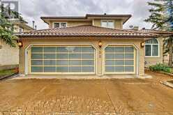 852 Shawnee Drive SW Calgary