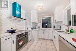 610 69 Avenue SW Calgary