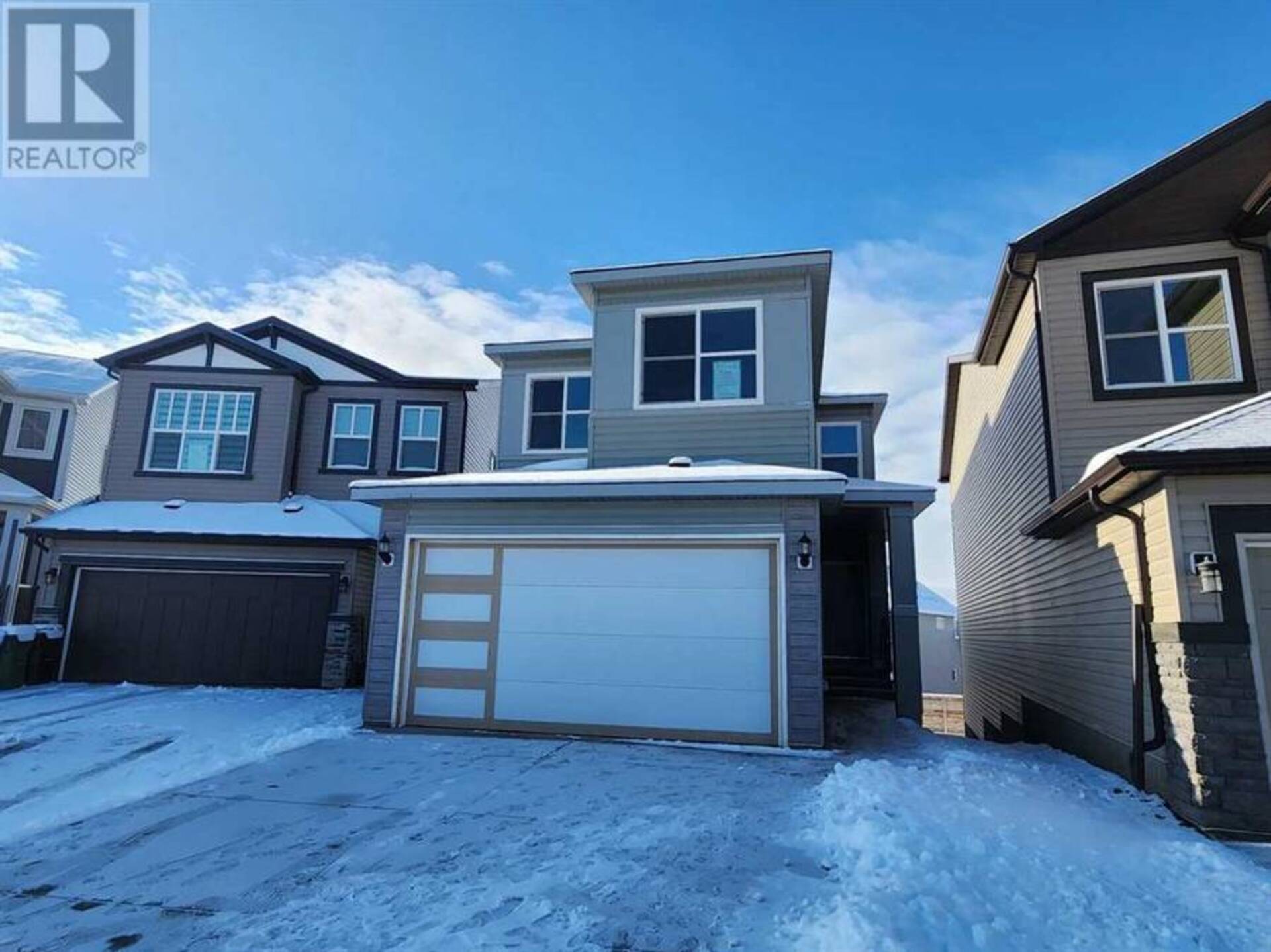 193 Lucas Place NW Calgary