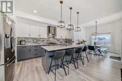 166 Creekstone Way SW Calgary