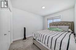 166 Creekstone Way SW Calgary