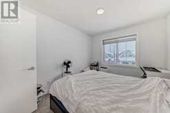 166 Creekstone Way SW Calgary