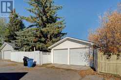 11140 Braeside Drive SW Calgary