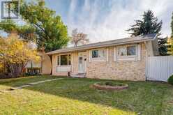 11140 Braeside Drive SW Calgary