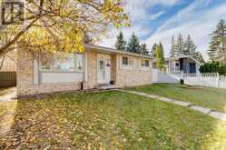 11140 Braeside Drive SW Calgary