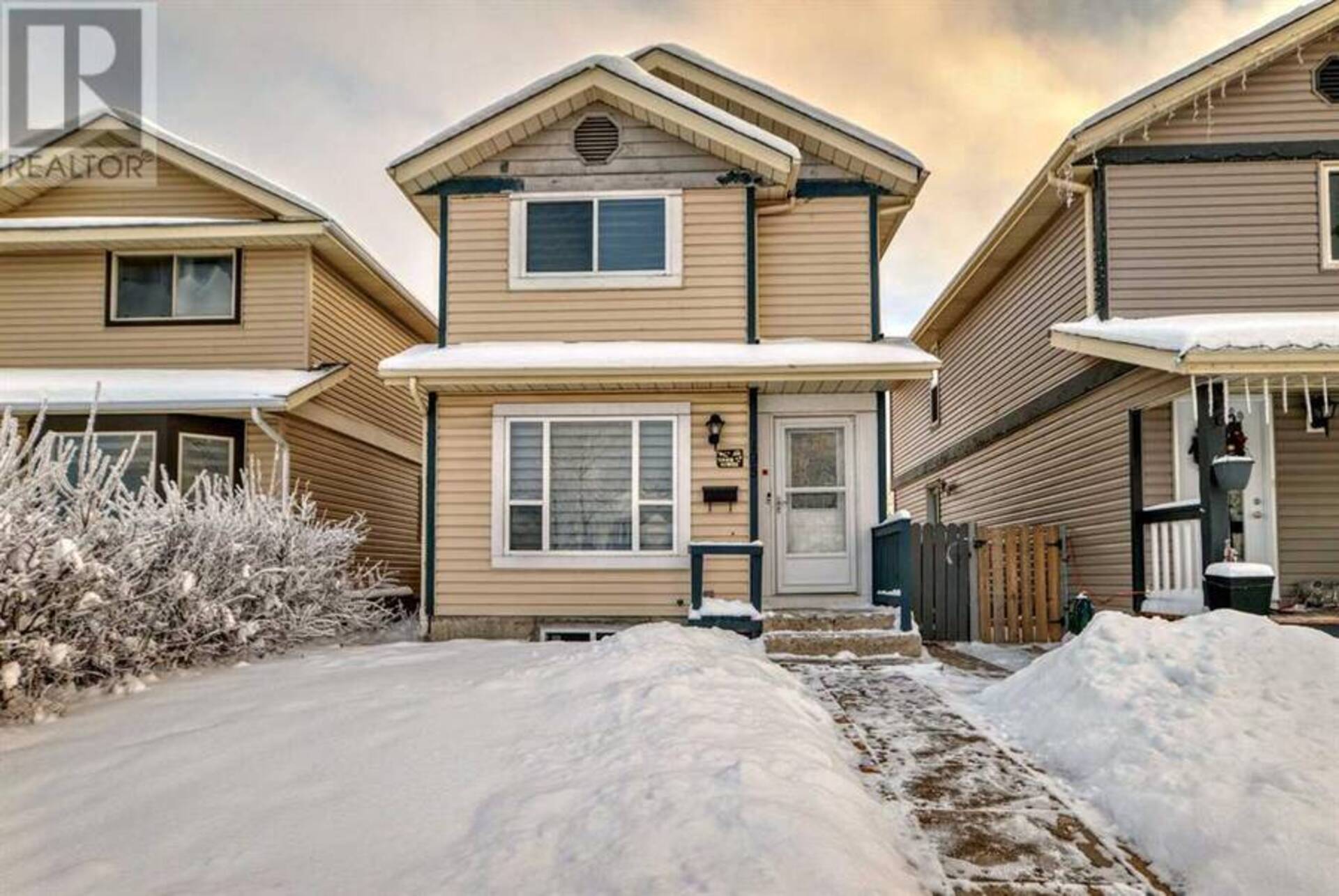 195 Castleridge Drive NE Calgary