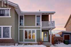 15 Deer Lane Road SE Calgary