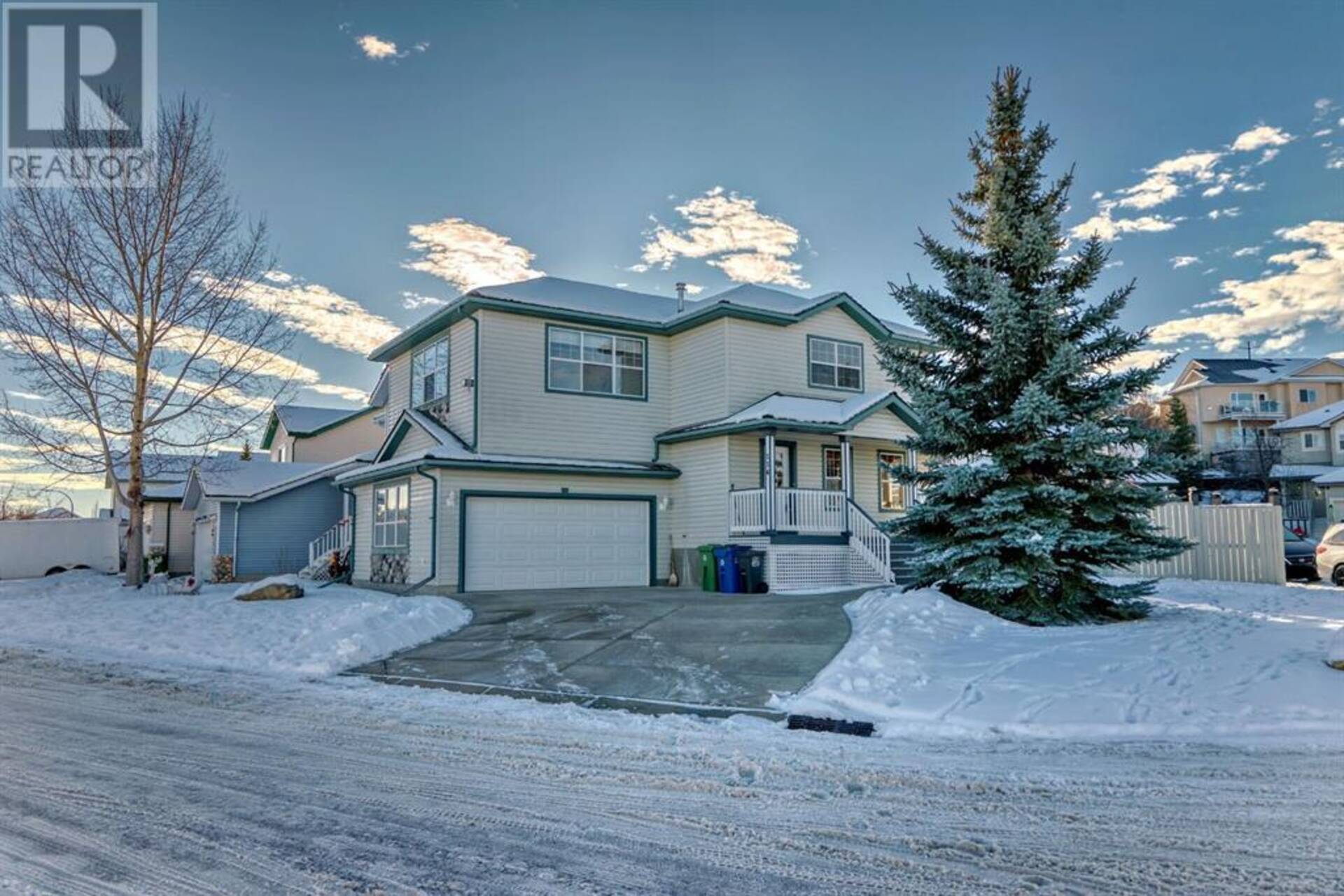 114 Bow Ridge Crescent Cochrane