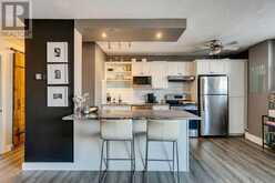 302, 1027 Cameron Avenue SW Calgary