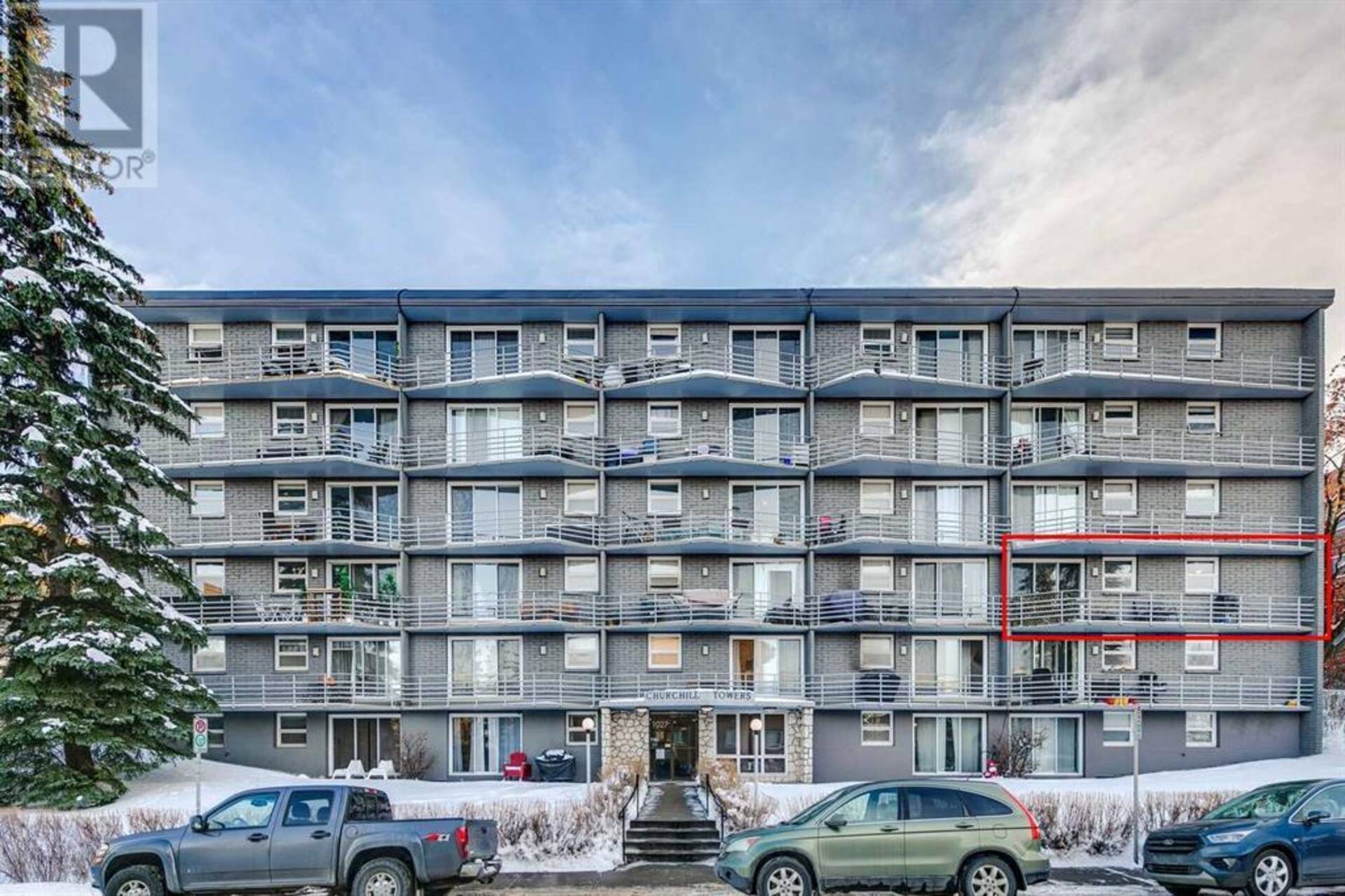 302, 1027 Cameron Avenue SW Calgary