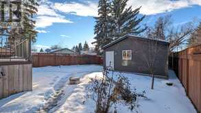 219 Midlawn Close SE Calgary