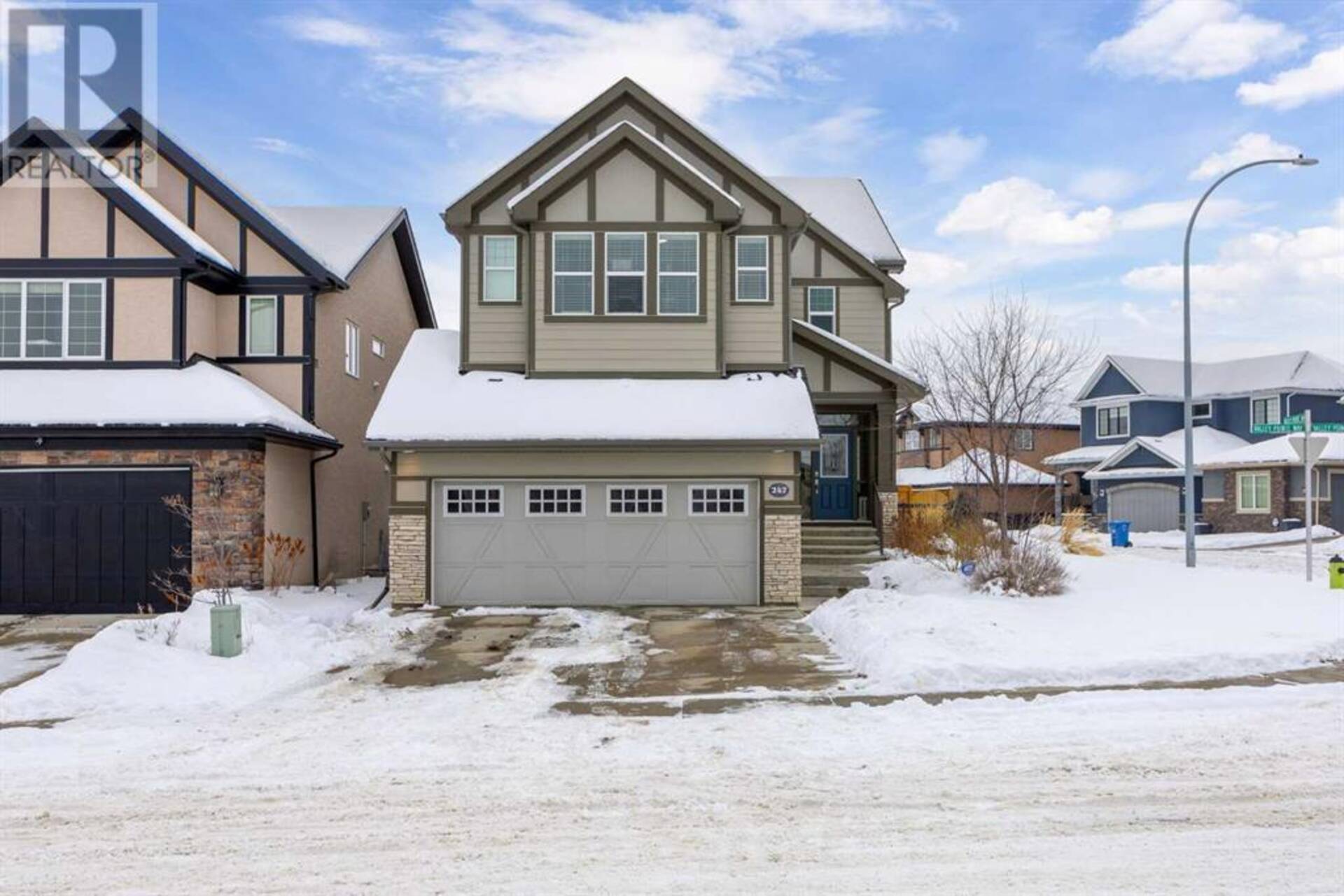 247 Valley Pointe Way NW Calgary