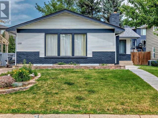 135 Carr Crescent Okotoks