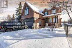 12 HIDDEN CREEK Drive NW Calgary