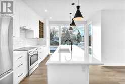 2524 17 Avenue SW Calgary