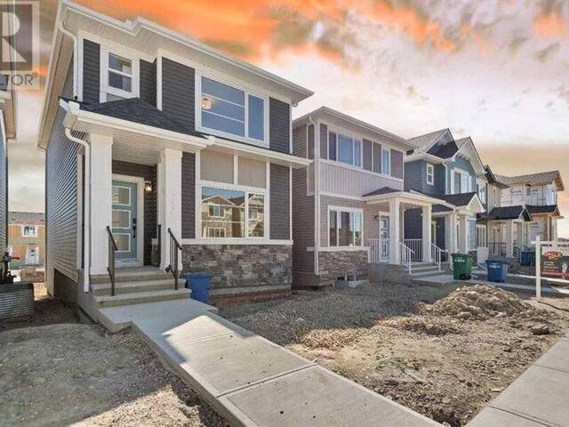 718 Bayview Hill SW Airdrie