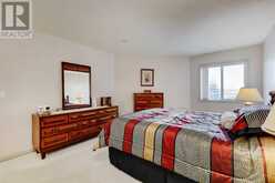 210, 3 Parklane Way Strathmore