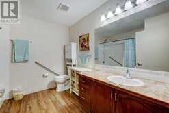 210, 3 Parklane Way Strathmore