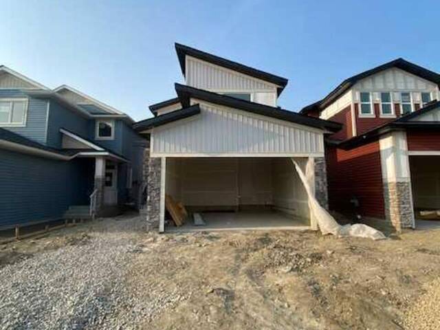 1045 Iron Landing Way N Crossfield Alberta