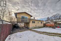 8312 46 Avenue NW Calgary