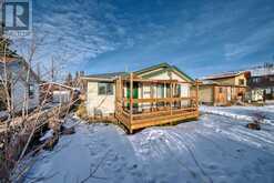 8316 46 Avenue NW Calgary