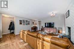 8316 46 Avenue NW Calgary