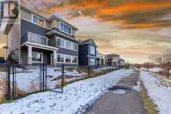 1642 Baywater Street SW Airdrie