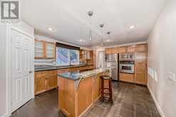 5823 coach hill Road SW Calgary