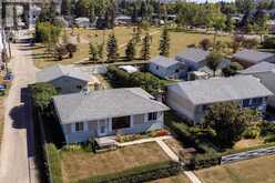 3924 76 Street NW Calgary