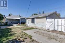 3924 76 Street NW Calgary